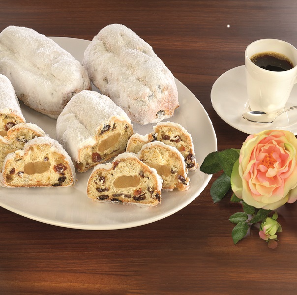 Edelmarzipan-Stollen